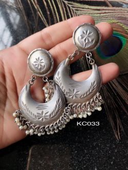 KC033